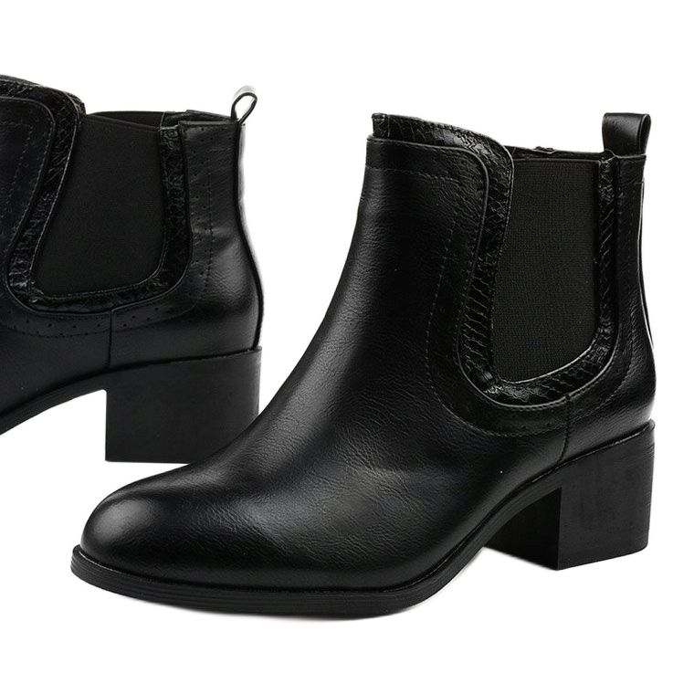 Stivali neri da stivali Jodhpur isolati Bluehill nero 1