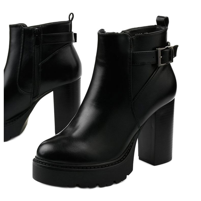 Stivaletti neri con cerniera Forestcreek nero 1