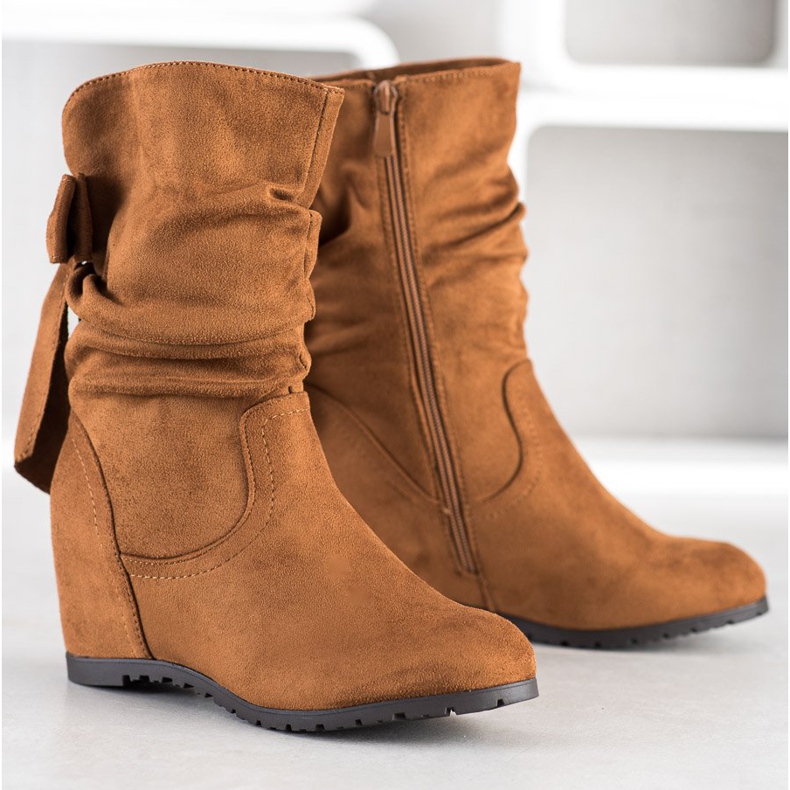 SHELOVET Stivali con zeppa alta marrone 1