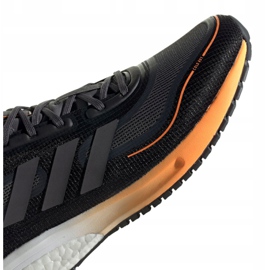 Scarpe da corsa adidas Supernova Winter.Rdy M FV4761 nero multicolore 1