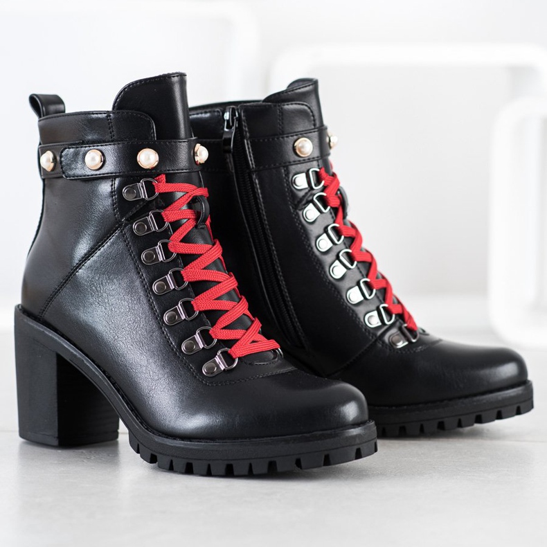 Ideal Shoes Stivali rock sul post nero 1