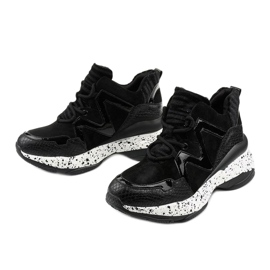 Sneakers sportive nere realizzate in ecopelle scamosciata Clavelina nero 2