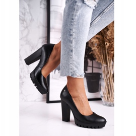 Décolleté da donna Maciejka con tacco e plateau Nero 02629-01 / 00-1 2