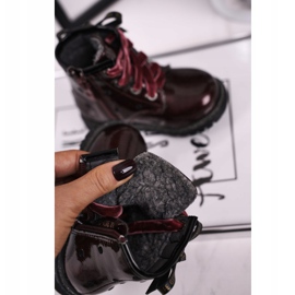 EVE Stivali bordeaux laccati Essie rosso 1