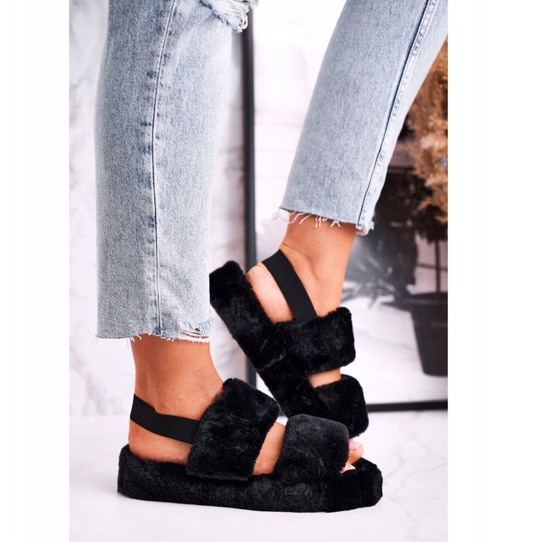 FJ1 Pantofole da donna sulla piattaforma di pelliccia nera Cotton Candy nero 2