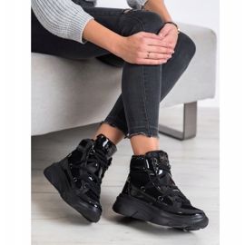 Kylie Trappers laccati neri alla moda nero 1