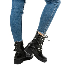 Stivali piatti neri isolati Torwain perle nero 2