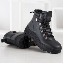 Kylie Trapper sulla piattaforma nero 1