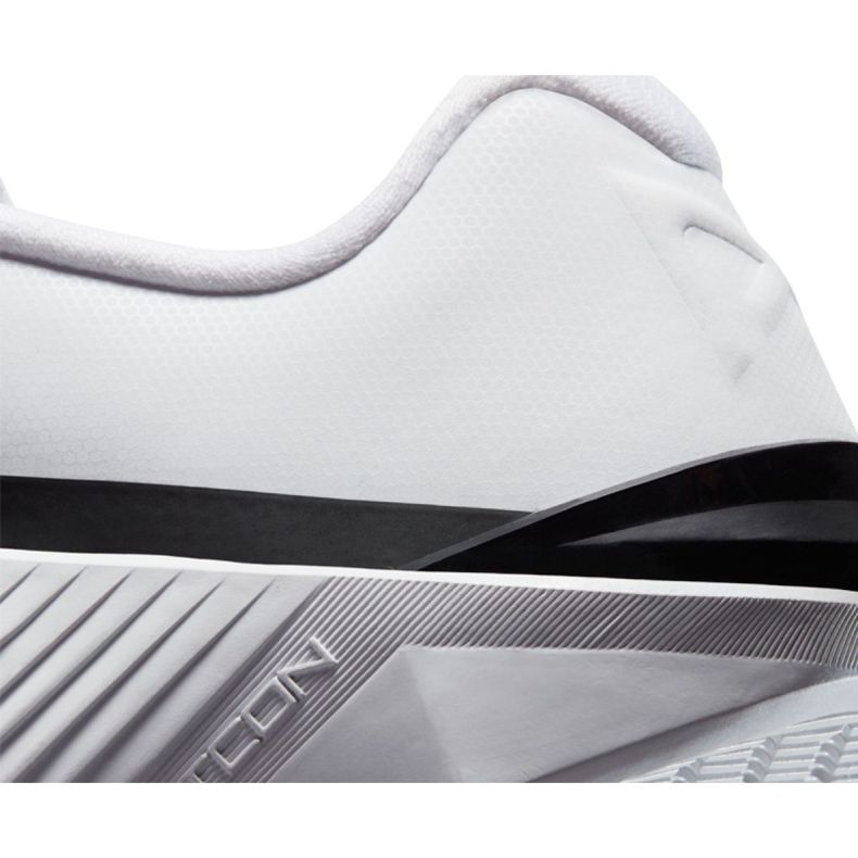 Scarpa da allenamento Nike Metcon 6 M CK9388-100 bianco nero 1