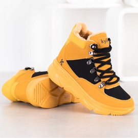 Kylie Cacciatori di sport leggeri sulla piattaforma nero giallo 1