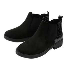 Stivali piatti in camoscio nero di Herkrana 2