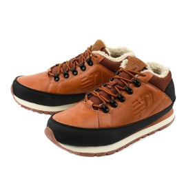 Scarpe sportive isolate cammello da uomo Greenfury marrone multicolore 2