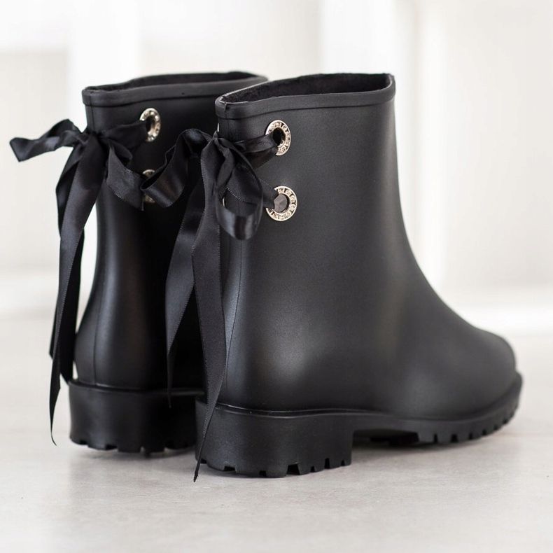 SHELOVET Galosce con rilegatura decorativa nero 1
