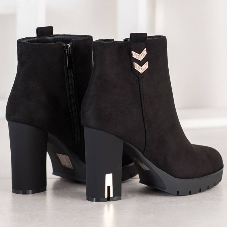 Bestelle Stivaletti In Pelle Scamosciata Con Ornamento nero 1