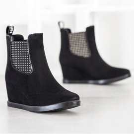 Bona Stivali slip-on su una zeppa nero 1