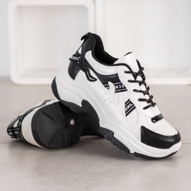 SHELOVET Comode scarpe da ginnastica in ecopelle bianca nero 1