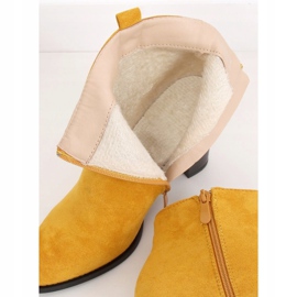 Tacchi alti classici UK09P Giallo miele 2