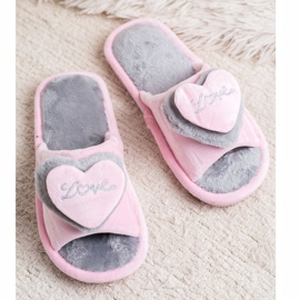 Bona Pantofole Calde Con Un Cuore rosa grigio 1