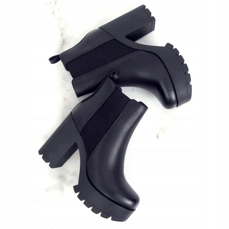 Nero RB40P Stivali con plateau neri 1
