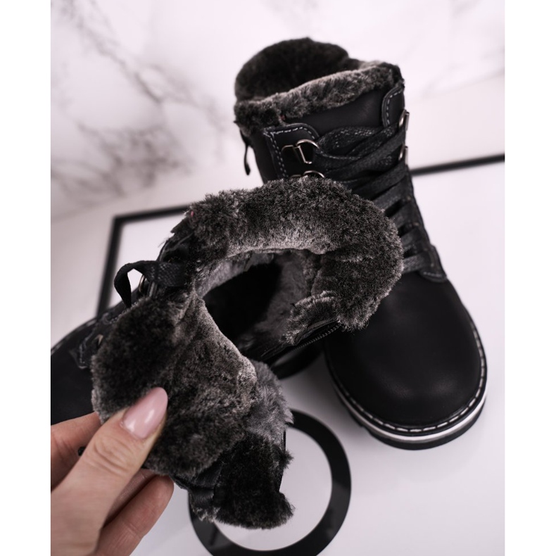 Trapper per bambini isolati con pelliccia Black Luke nero 1