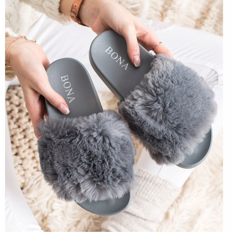 Bona Infradito alla moda con pelliccia grigio 2
