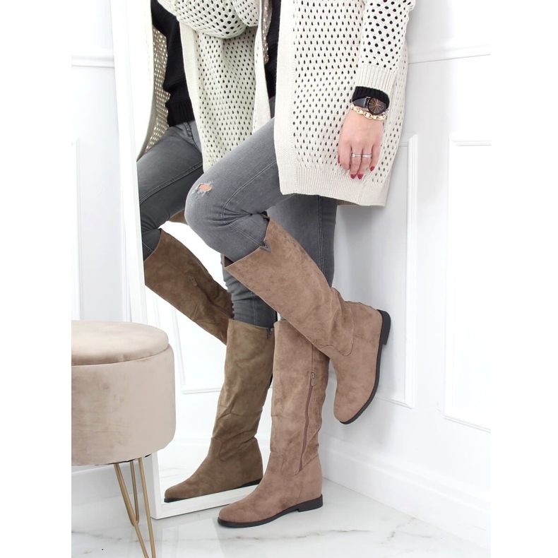 Stivali su una zeppa nascosta beige ST-11P Khaki cachi 2