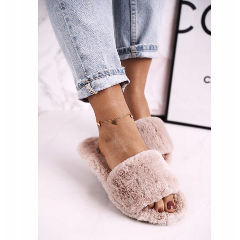 FJ1 Pantofole da donna Fur Powder Cold Days beige 2