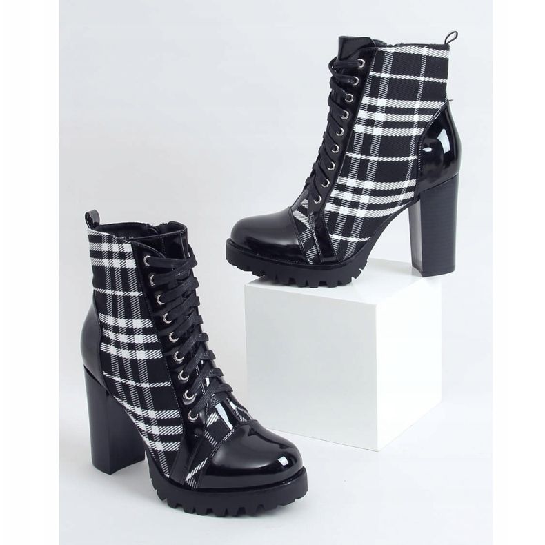 Tacchi alti neri a scacchi neri NS080P Black nero 1