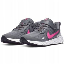 Nike Revolution 5 scarpe da bambino grigio-rosa BQ5672 015 1