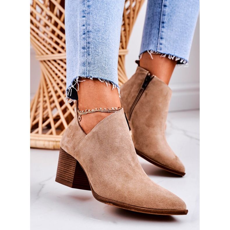 Nicole Stivaletti Da Donna Con Un Cut Out In Pelle Scamosciata Beige Lawrence marrone 2