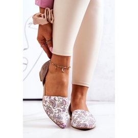 Eleganti Ballerine In Pelle Con Fiori Laura Messi 1110 Bianco 1