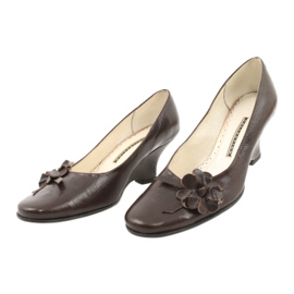 Pees Décolleté in pelle marrone pipì 2