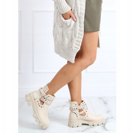 Stivali tagliati con borchie beige NC1127 Beige 1