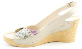 Sandali con zeppa 564 beige chiaro 2