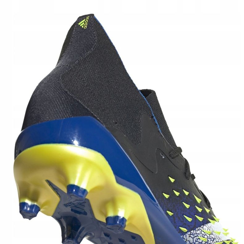 Scarpe da calcio Adidas Predator Freak.1 Ag M FY0742 nero nero 1
