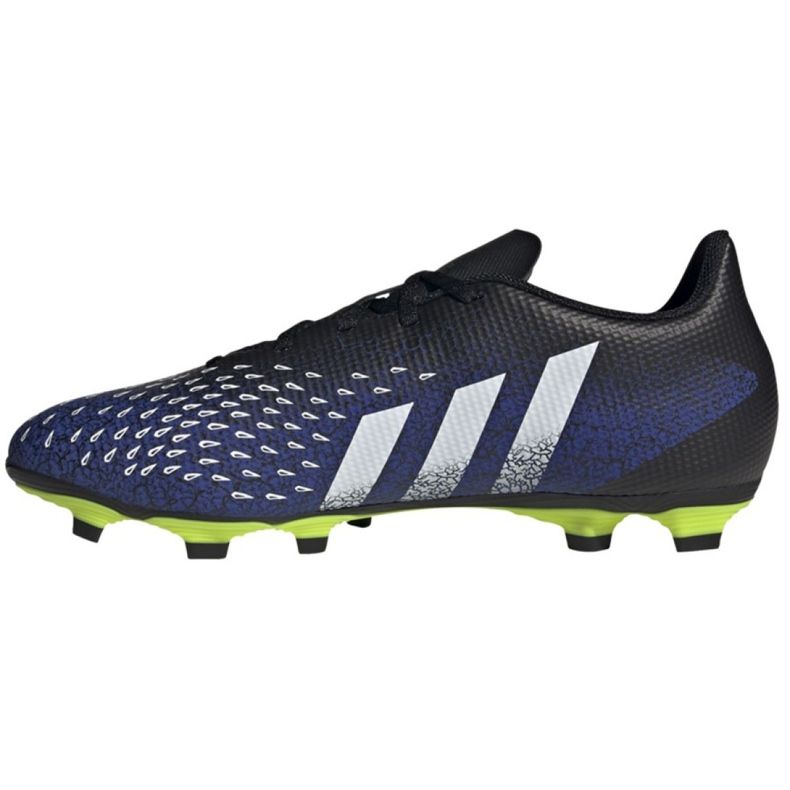 Scarpe da calcio Adidas Predator Freak.4 FxG M FY0625 bianco, nero, reale nero 1