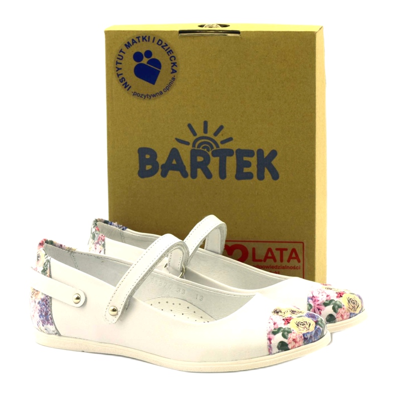 Ballerina in pelle femminile con fiori bianchi bartek bianco 4