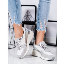 Sneakers con zeppa VINCEZA bianca 1