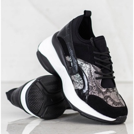 Bestelle Sneakers alla moda sulla piattaforma beige nero 1