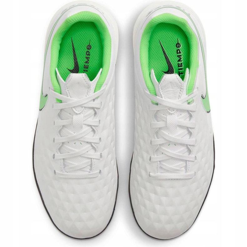 Scarpa da calcio Nike Tiempo Legend 8 Tf Academy Junior AT5736 030 bianca bianca 1