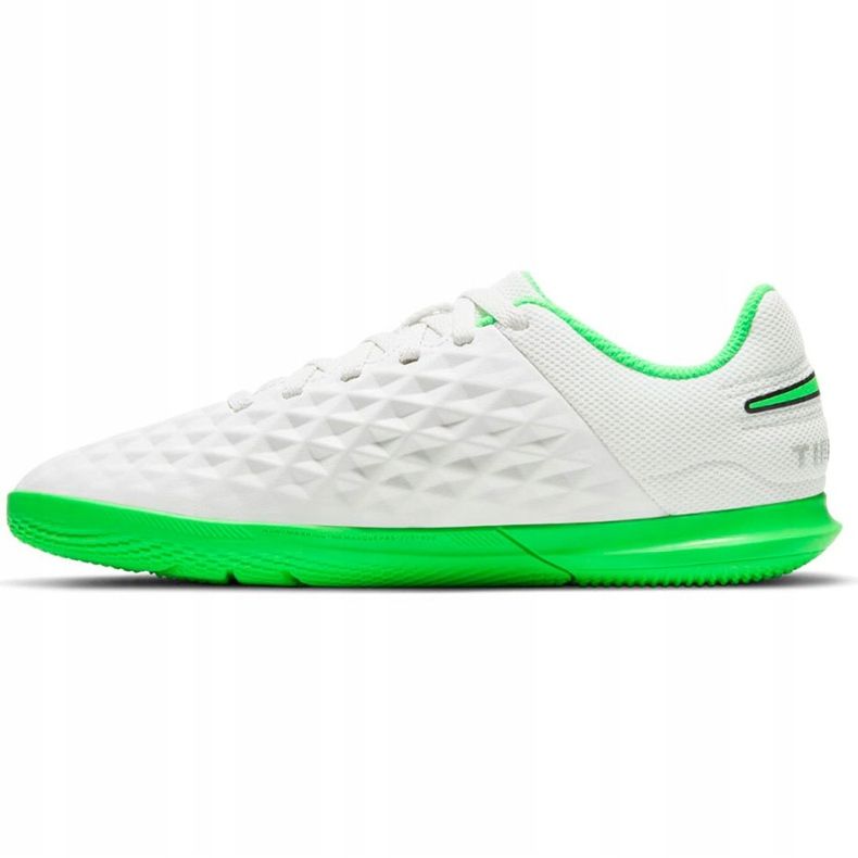 Nike Tiempo Legend 8 Club Ic Jr AT5882 030 scarpe da calcio bianco bianco 1