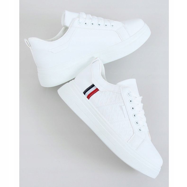 Sneakers da donna bianche NB378P White bianca 1