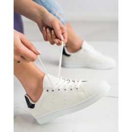 SHELOVET Scarpe sportive basse bianca 1