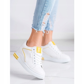 SHELOVET Scarpe Bianche Con Zeppa Nascosta bianco 1