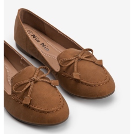 Ballerine in camoscio marrone di Amara 2