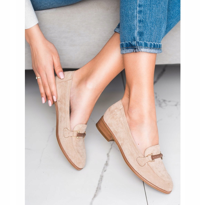 Mocassini VINCEZA con tacco basso beige 1