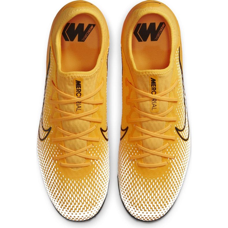 Nike Mercurial Vapor 13 Pro Tf AT8004 801 scarpa da calcio arancia giallo 1