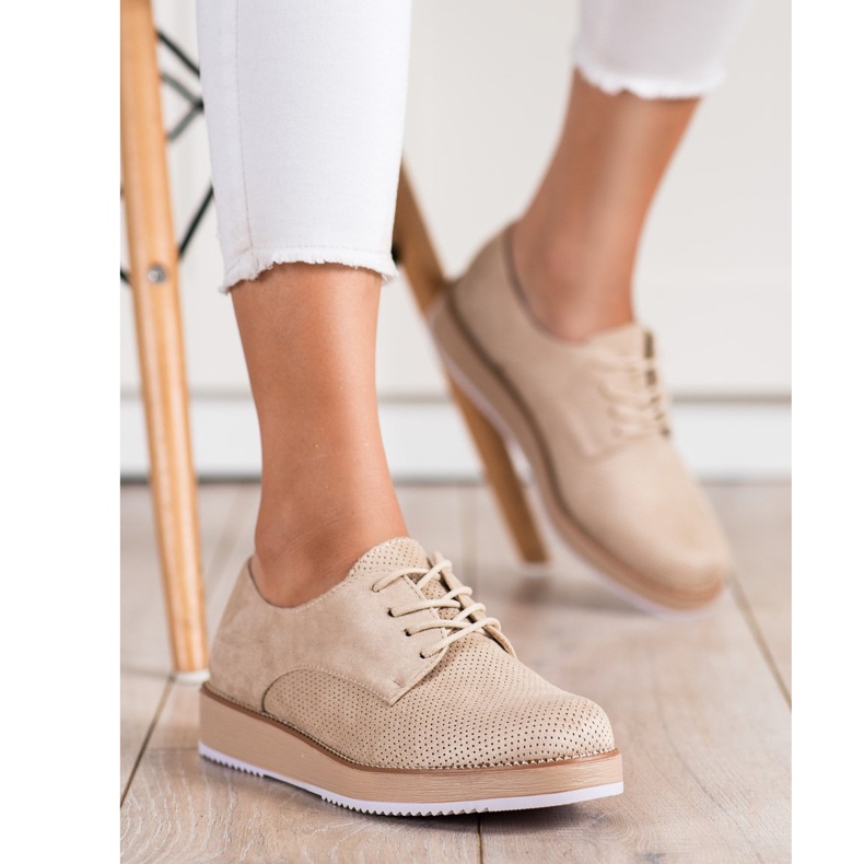 Renda Scarpe classiche sulla piattaforma marrone 1
