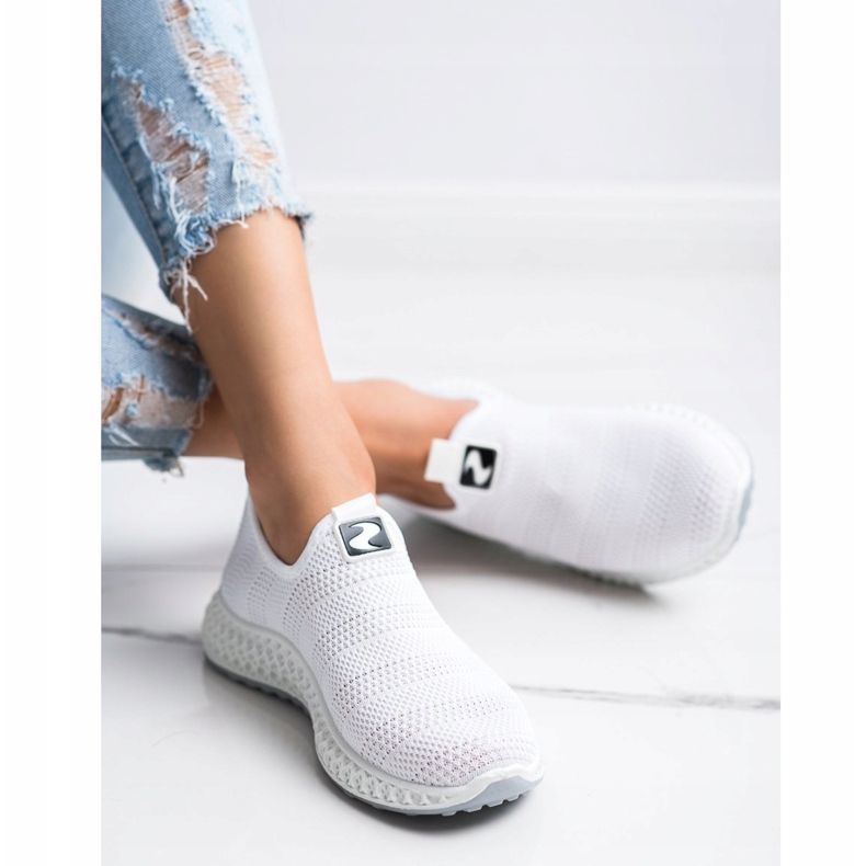SHELOVET Slipon traforati primaverili bianca 1