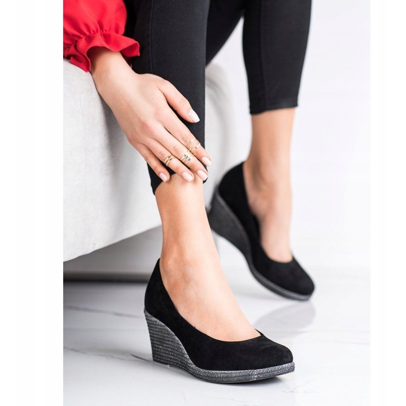 Décolleté VINCEZA in camoscio nero 2